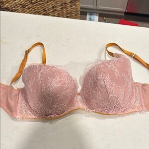 Victoria’s Secret lace bra
